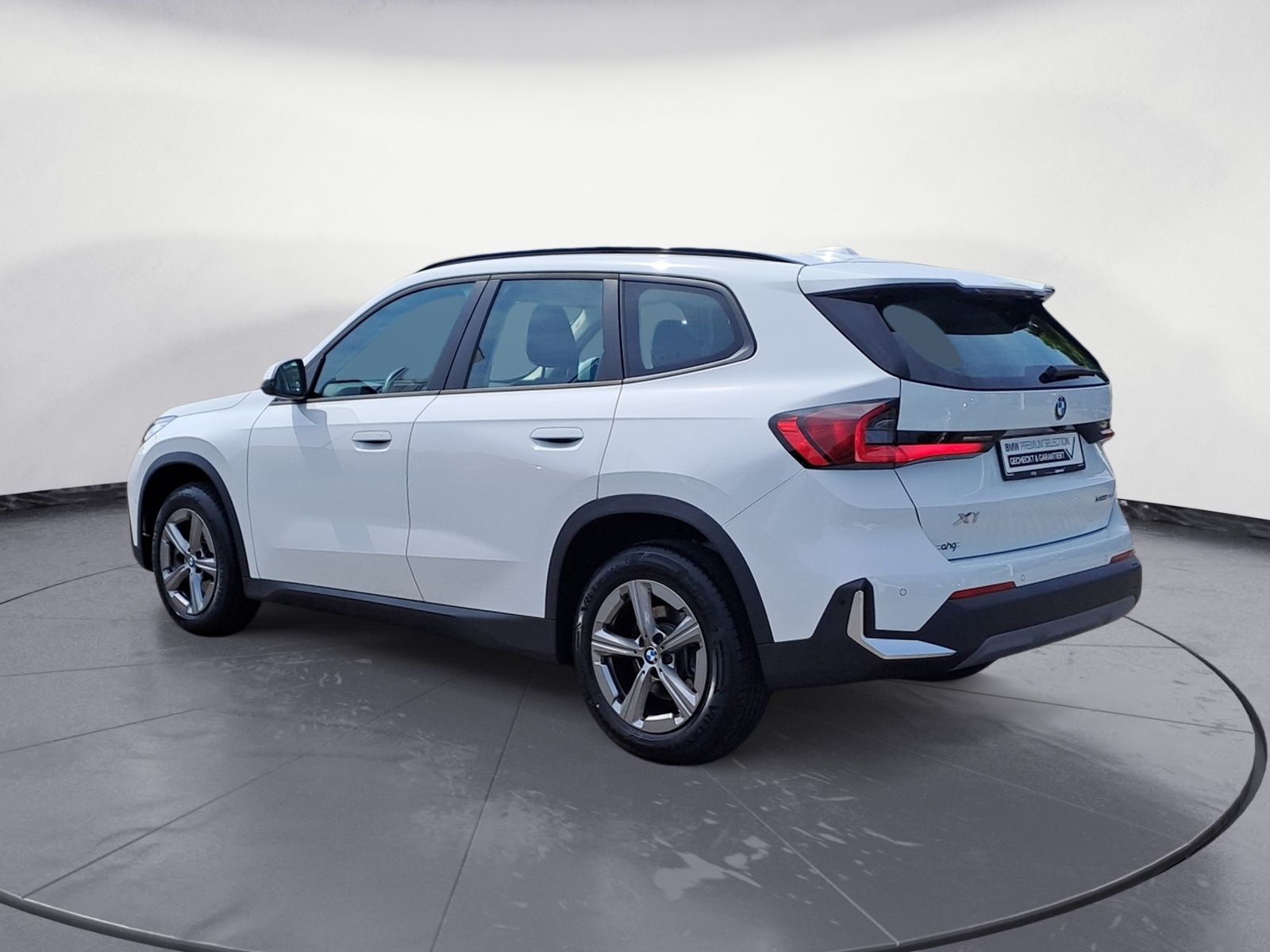 BMW X1 xDrive23d Steptronic - Samsaru's Car Outlet
