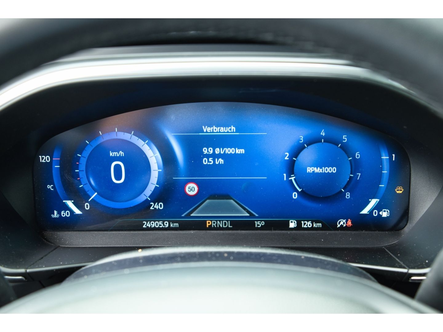 Ford Focus Turnier Titanium X Navi LED ACC Apple CP
