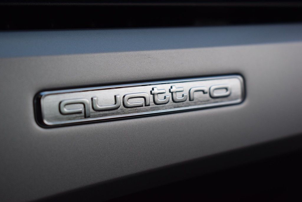 Audi A4 Avant 50 TDI qu - Samsaru's Car Outlet