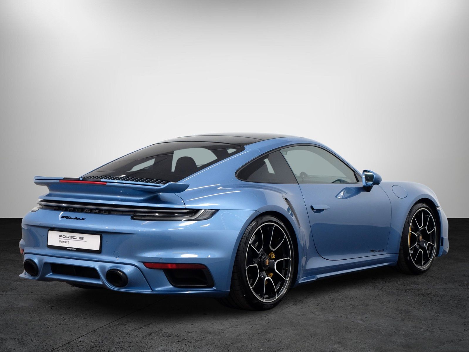 Porsche 911 Turbo S / PTS / Lift / Heritage Design