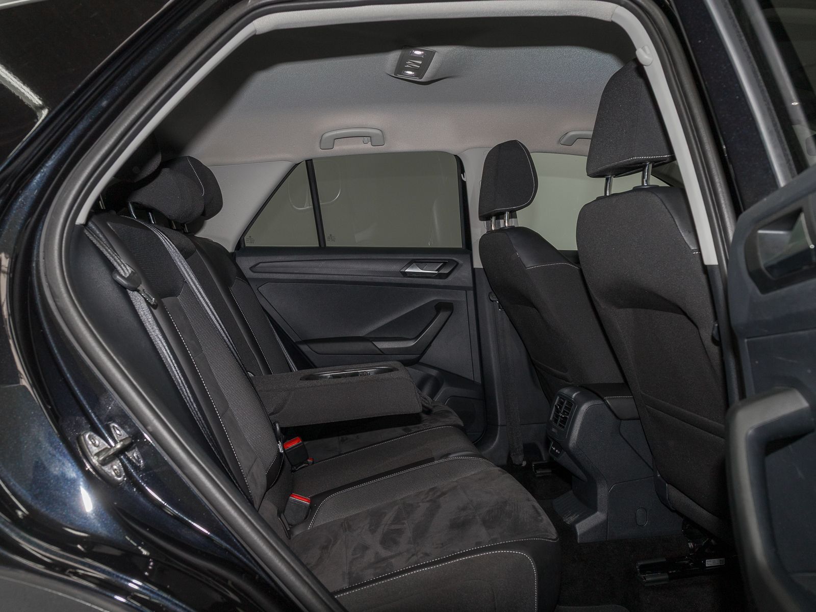 Volkswagen T-Roc 1.5 TSI DSG STYLE - Samsaru's Car Outlet