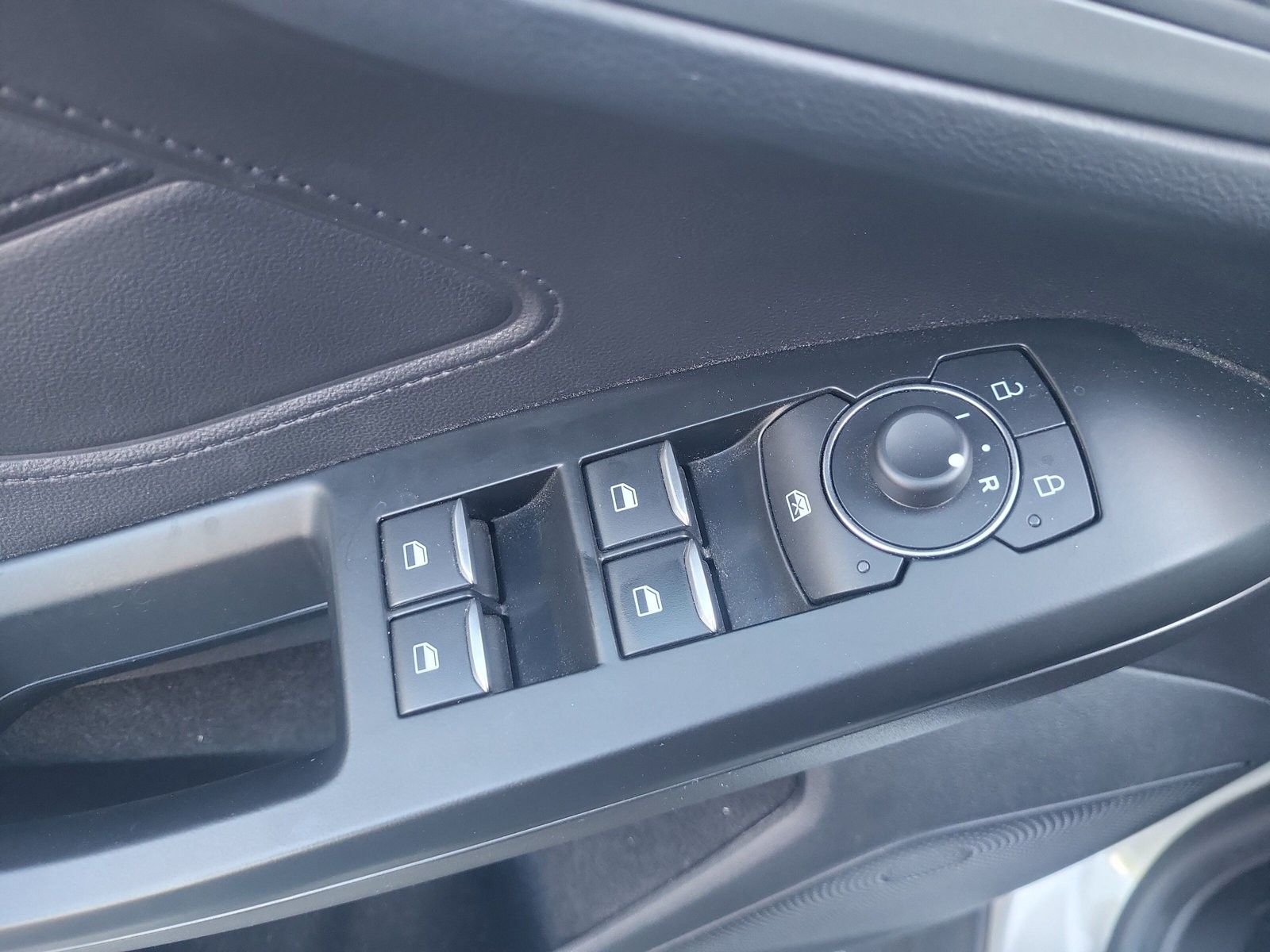 Ford Focus 1.5 TDCi - Samsaru's Car Outlet