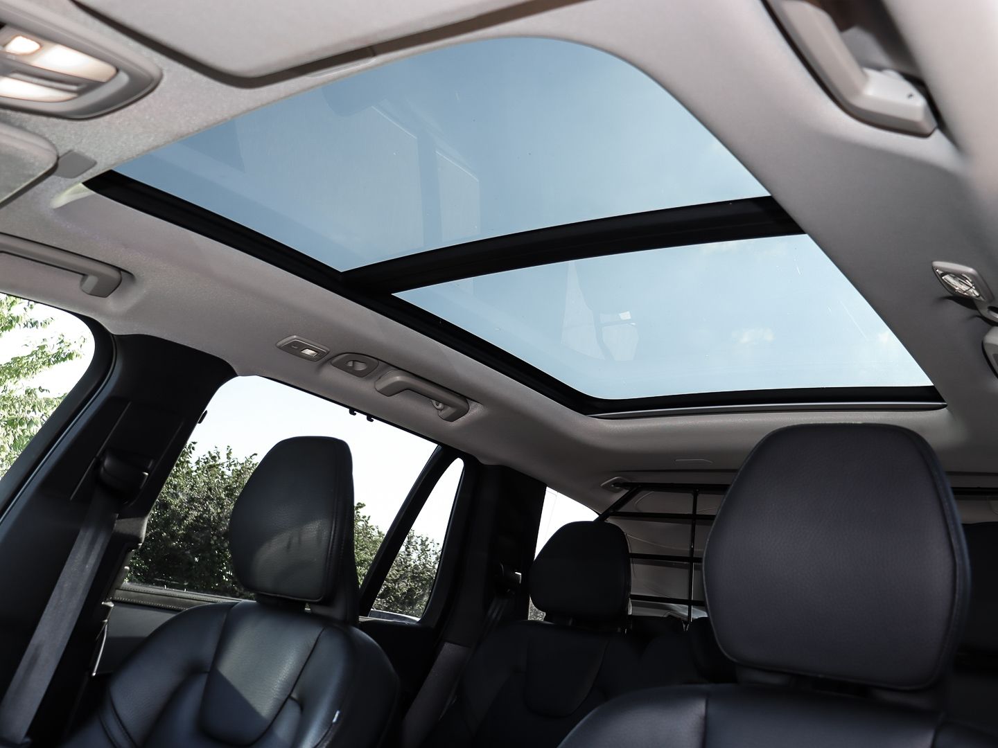 Volvo XC90 Plus Bright AWD B5 Diesel EU6d 7-Sitzer Sta