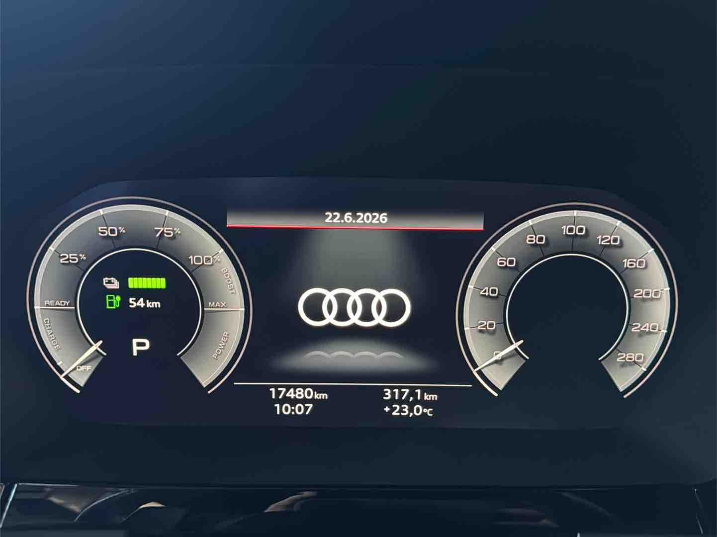 Audi A3 45 TFSIe 2x S line ACC BLACK HuD PANO RAUTE