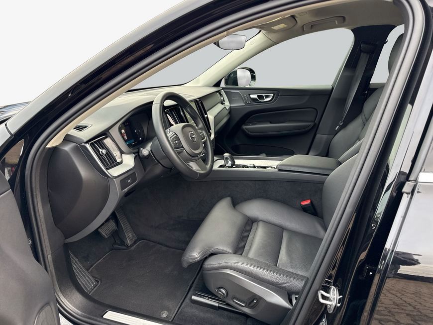 Volvo XC60 B5 B AWD Core