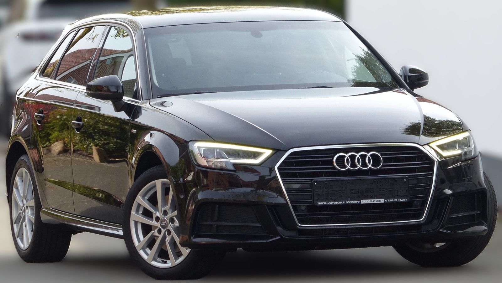 Audi A3 S-Line S-Tron - Samsaru's Car Outlet