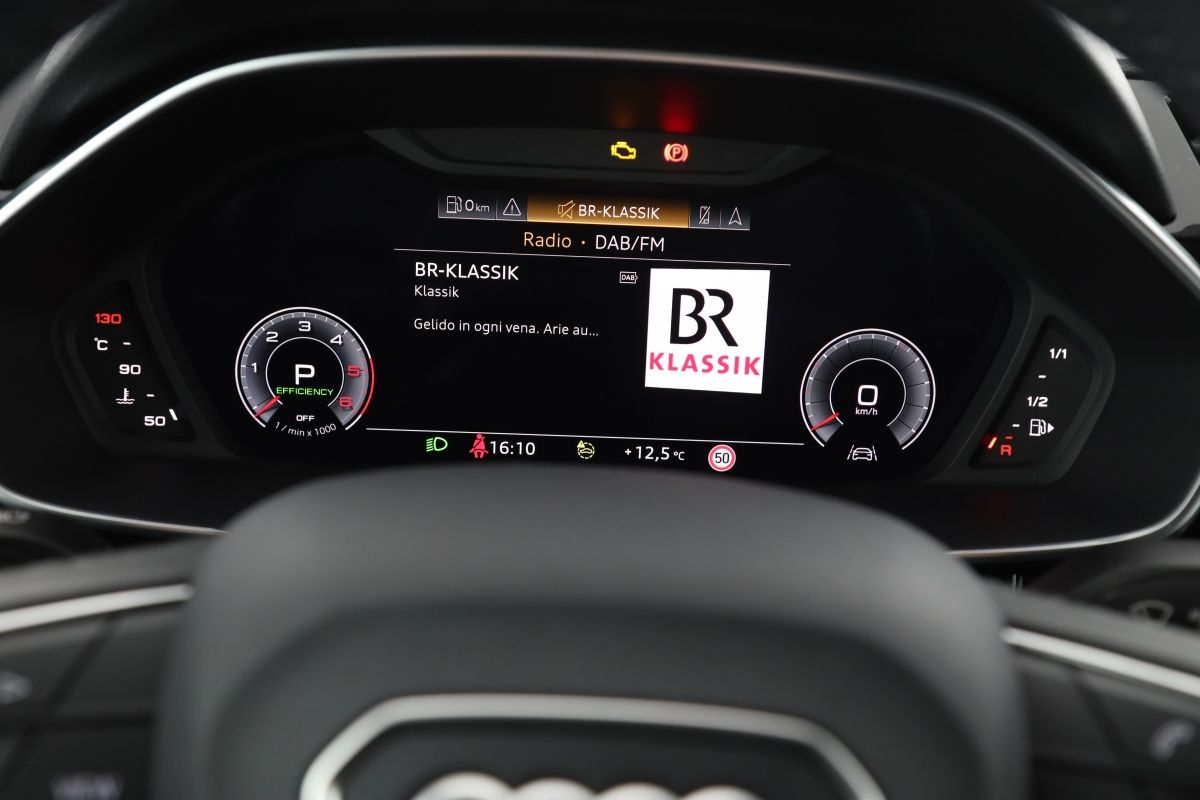Audi Q3 35 TDI quattro S tronic S line - Samsaru's Car Outlet