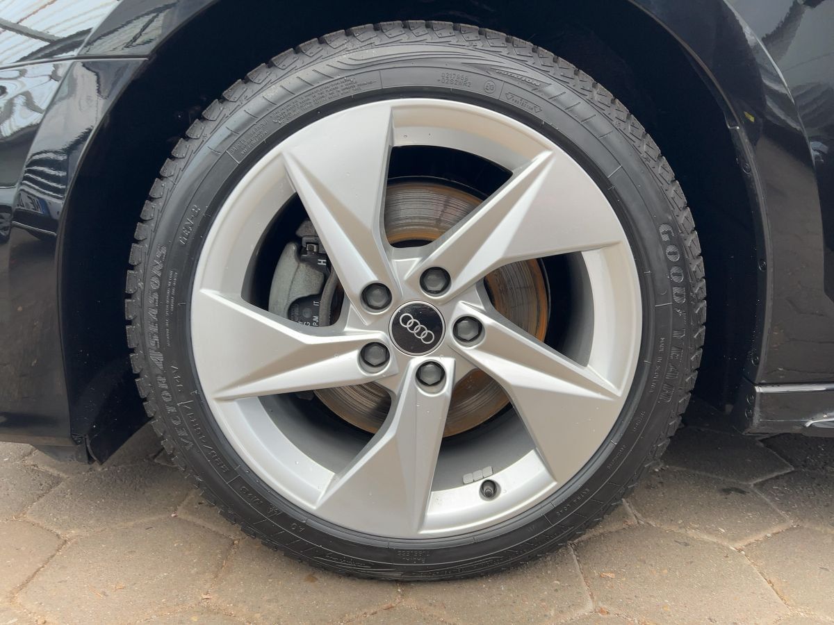 Audi A3 Sportback 35 TFSI S line - Samsaru's Car Outlet