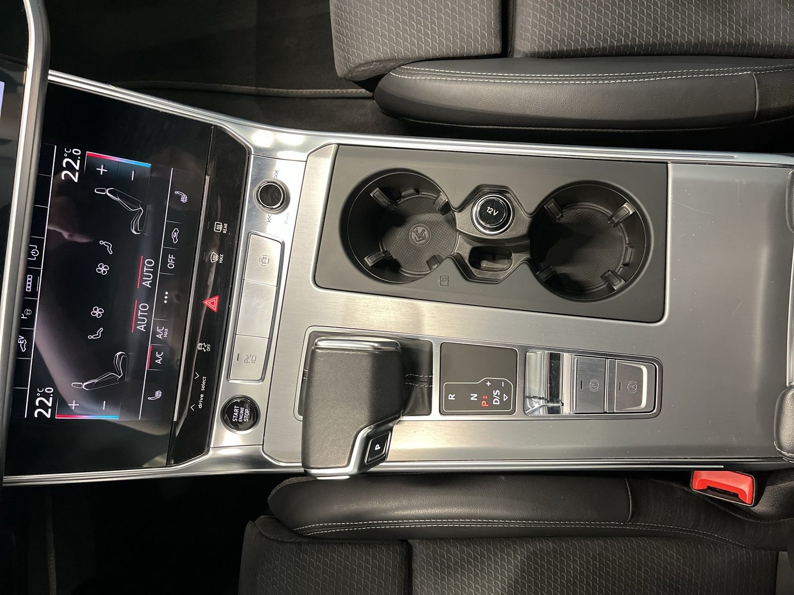 Audi A6 Avant 50 TFSI e quattro S tronic S line 4xSHZ