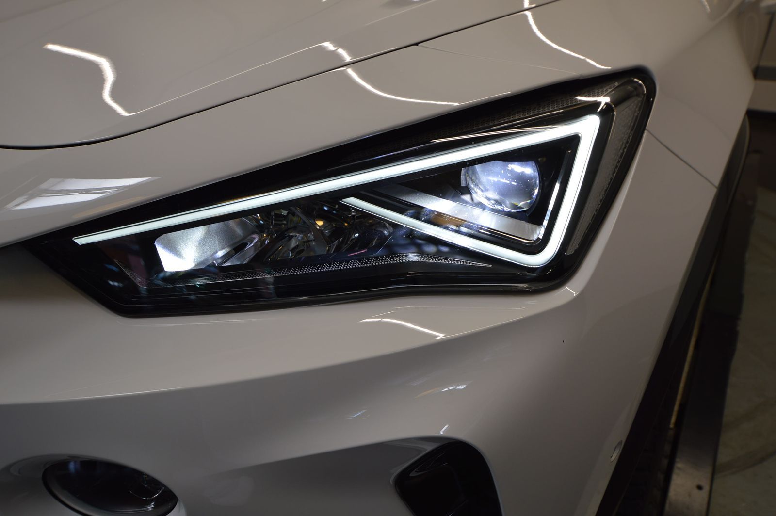Cupra Formentor VZ 2.0 TSI 4Drive - Samsaru's Car Outlet