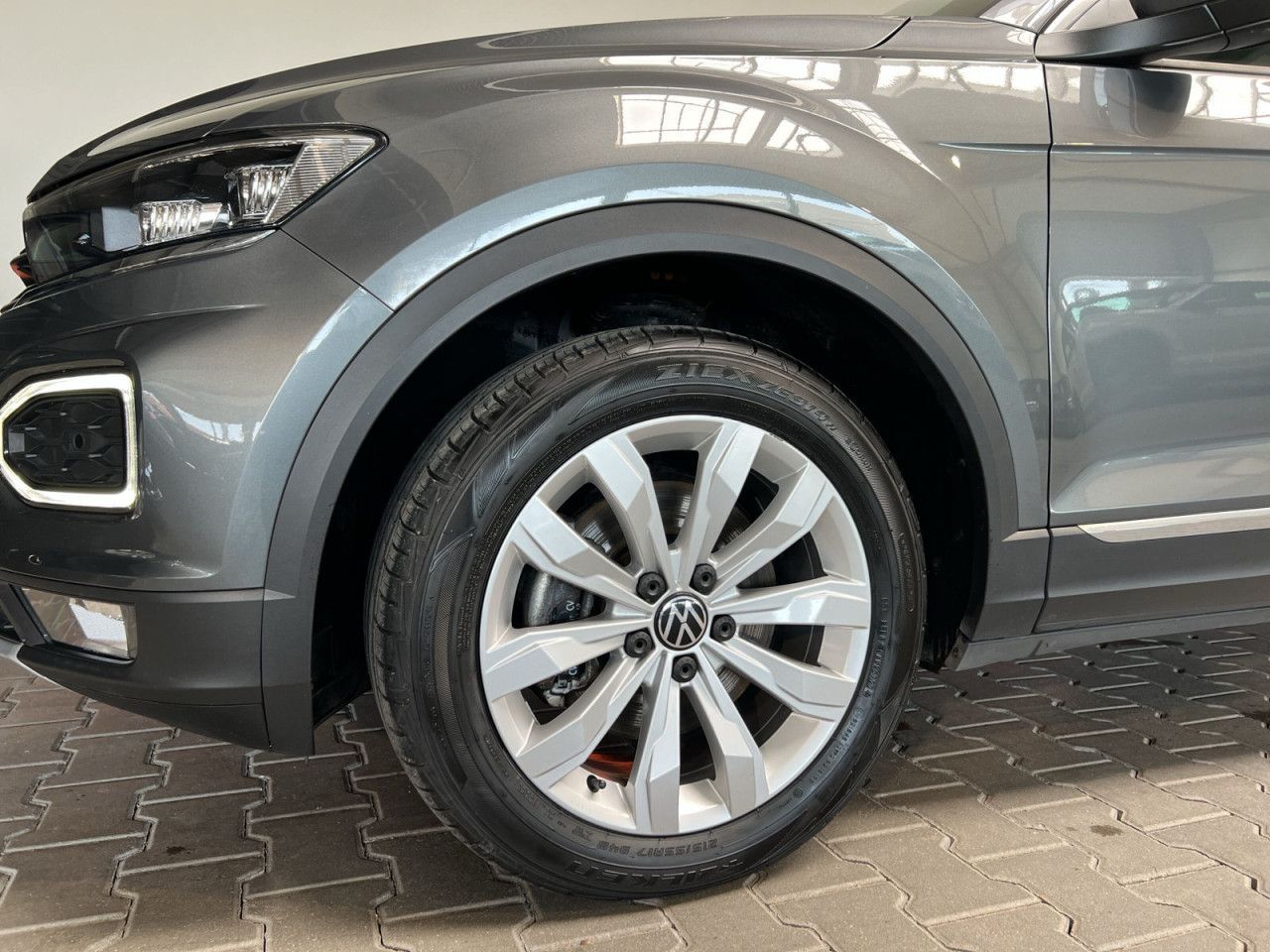 Volkswagen T-ROC SPORT 2.0 TDI 4M DSG - Samsaru's Car Outlet