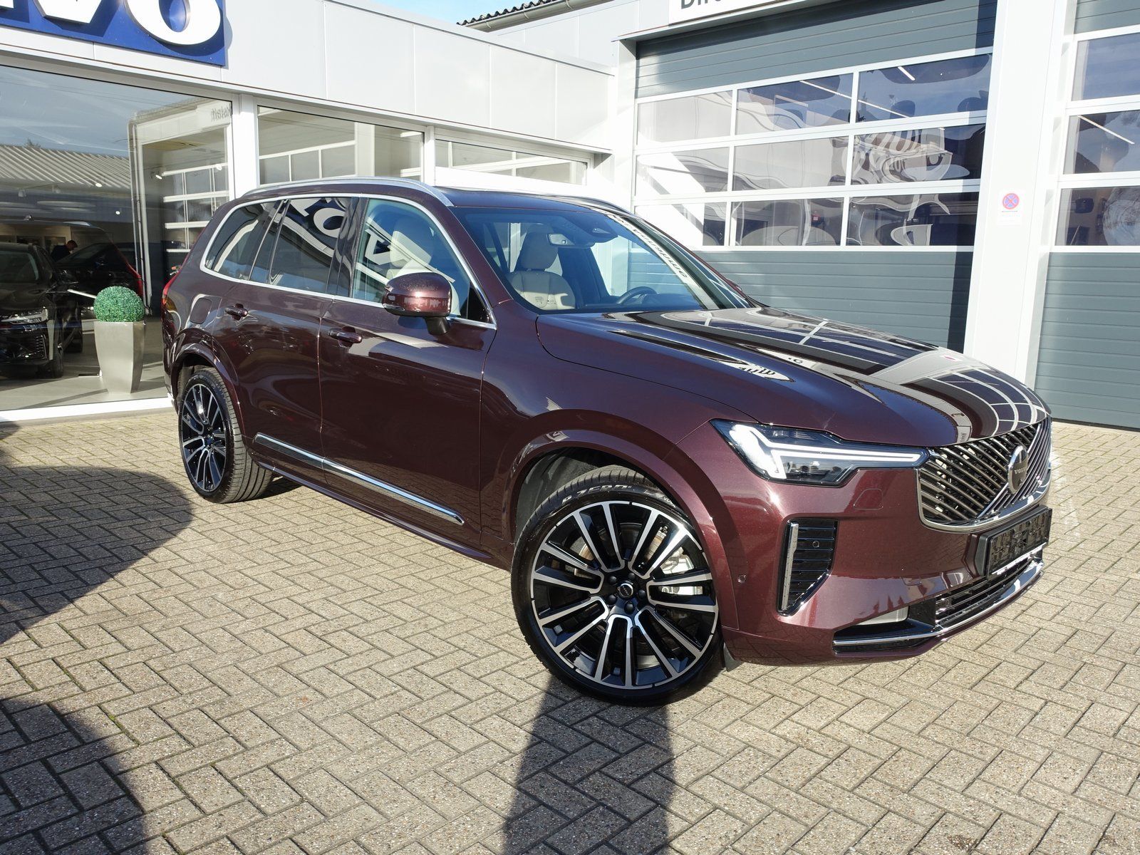 Volvo XC90 Ultra Facelift T8 AWD/B&W/22"/AHK/FourC/360