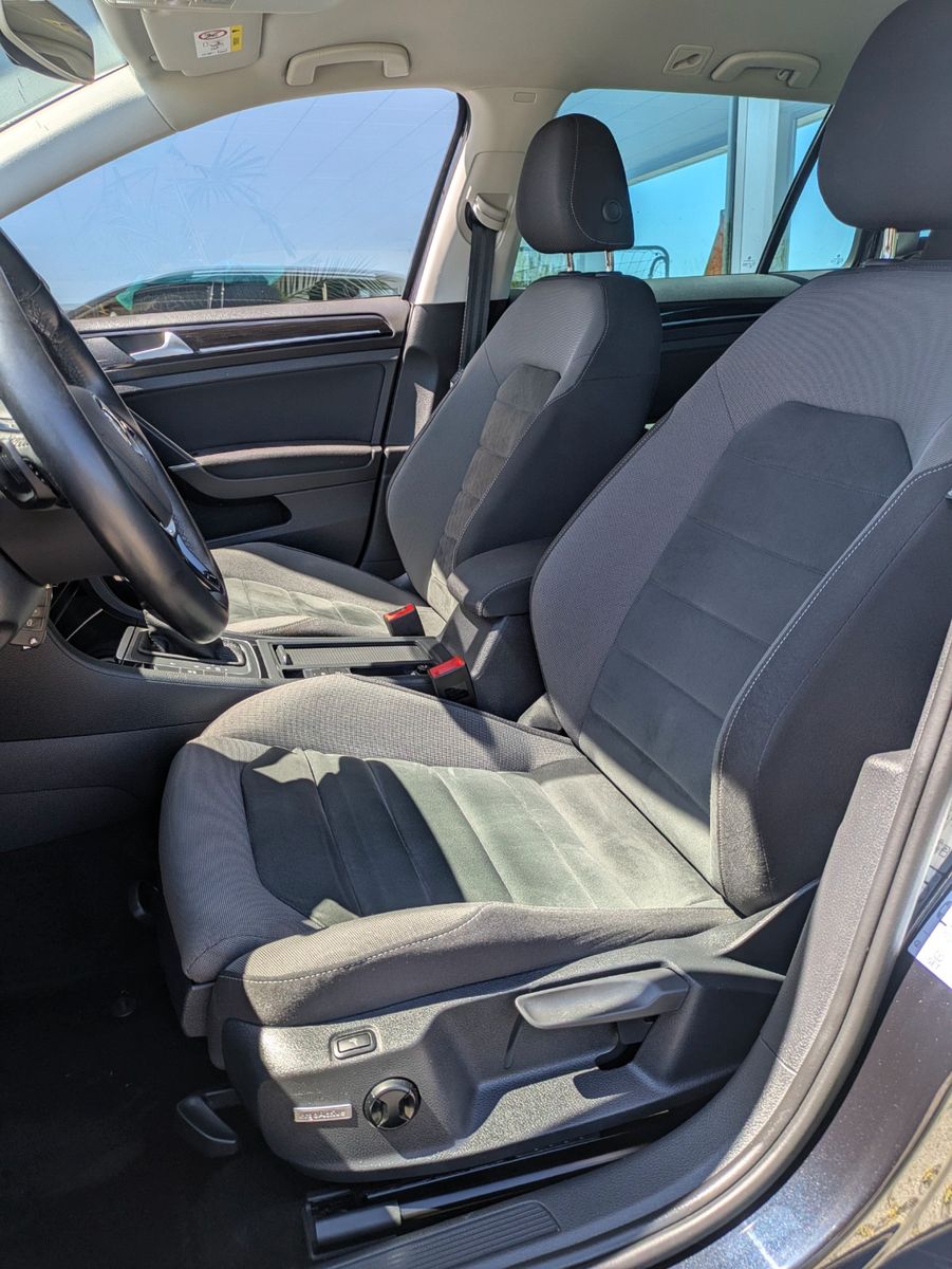 Volkswagen Golf VII Variant Highline DSG - Samsaru's Car Outlet