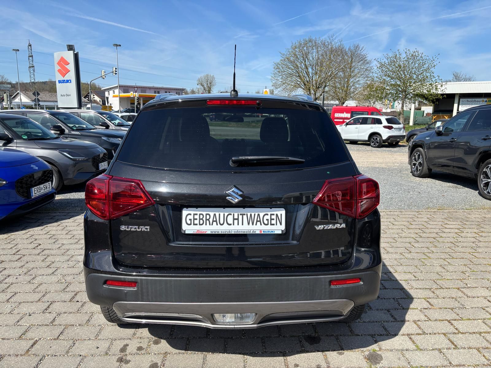 Suzuki Vitara 1.5 Hybrid Comfort - Samsaru's Car Outlet