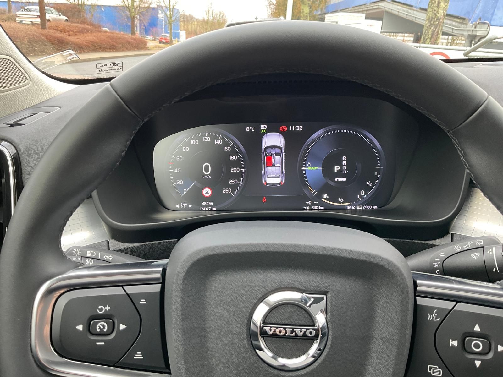 Volvo XC40 T5 Inscription - Samsaru's Car Outlet