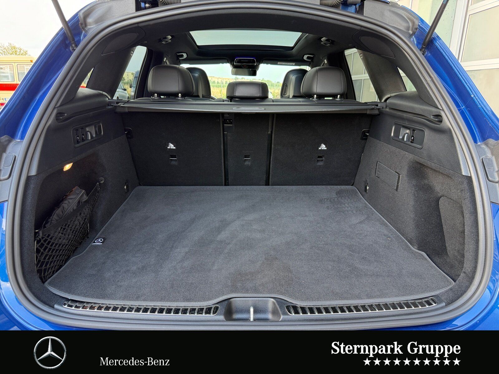 Mercedes-Benz GLC 220 d 4M AMG Pano+STH+HuD+AIR+AHK+Technik+BC