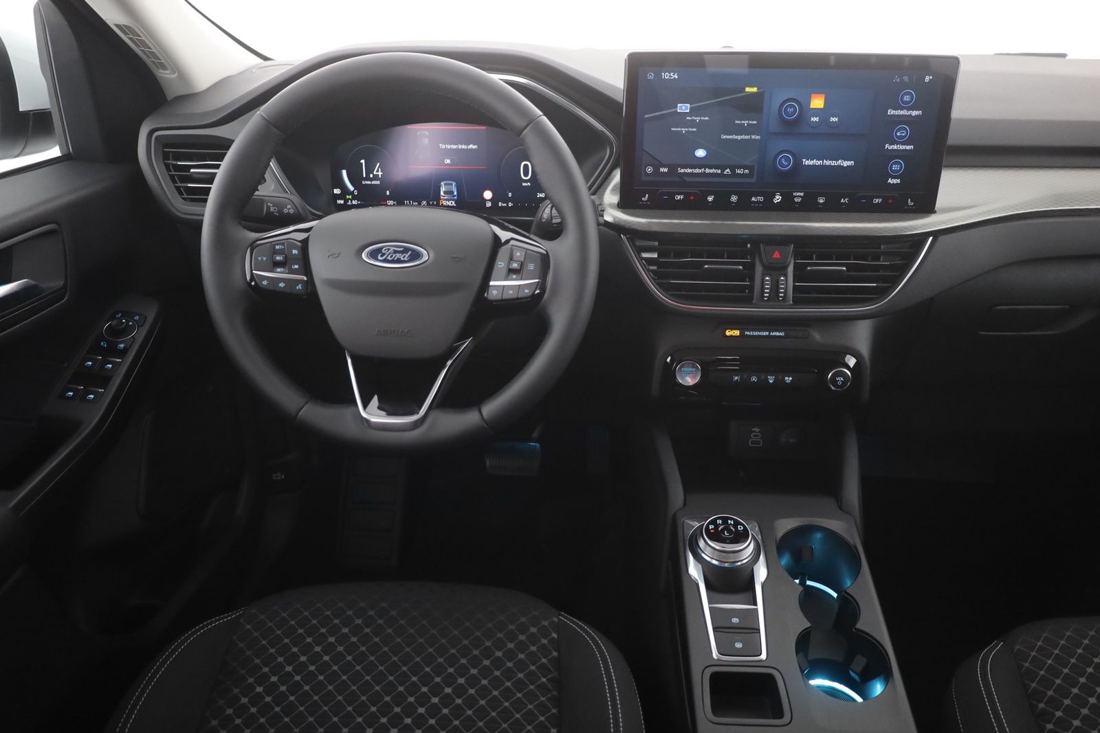 Ford Kuga 1.5 EB Titanium - Samsaru's Car Outlet