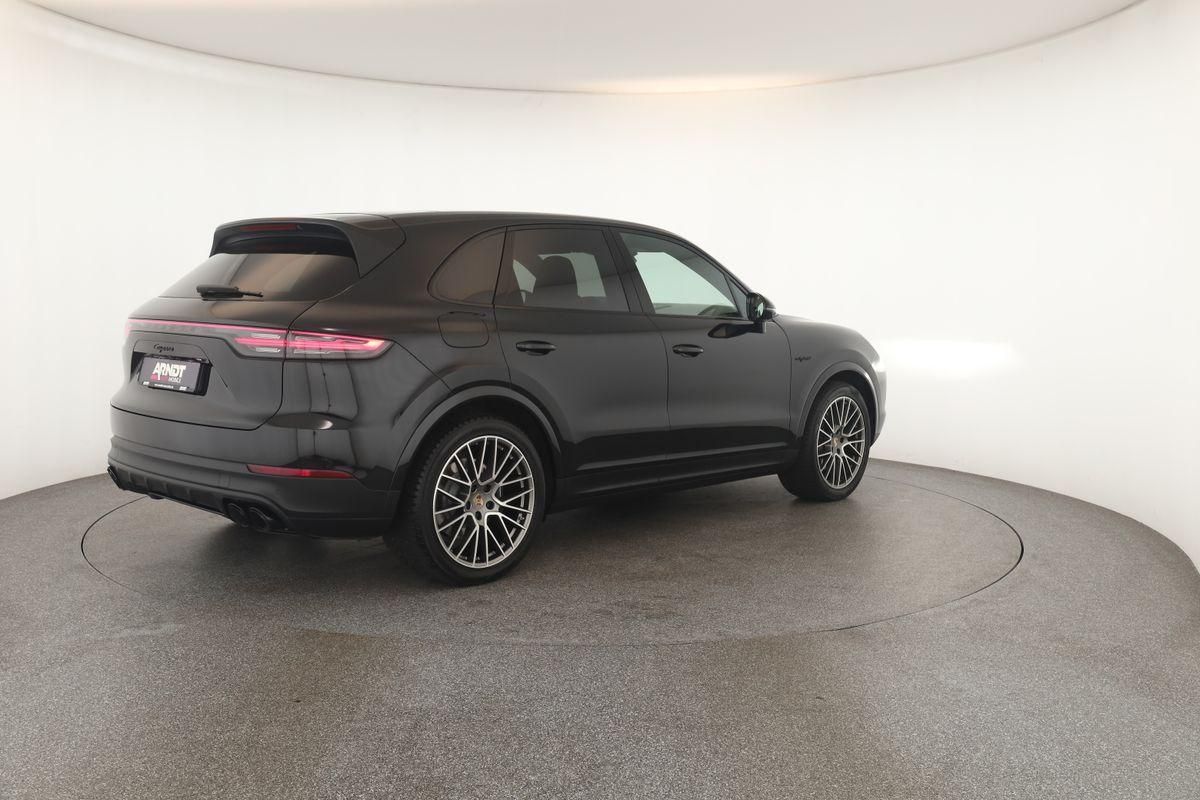 Porsche Cayenne E-Hybrid Platinum Edition ACC 360 21 AHK