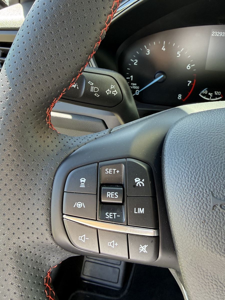 Ford Focus Turnier ST-Line MHEV/LED/Ergositz/ACC/B&O