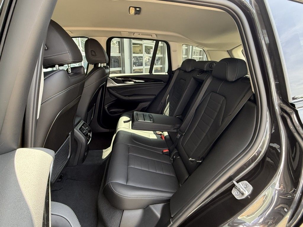 BMW X3 30e xDrive - Samsaru's Car Outlet