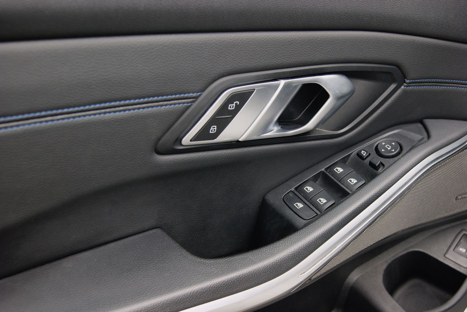 BMW 320d xDrive M Sport - Samsaru's Car Outlet