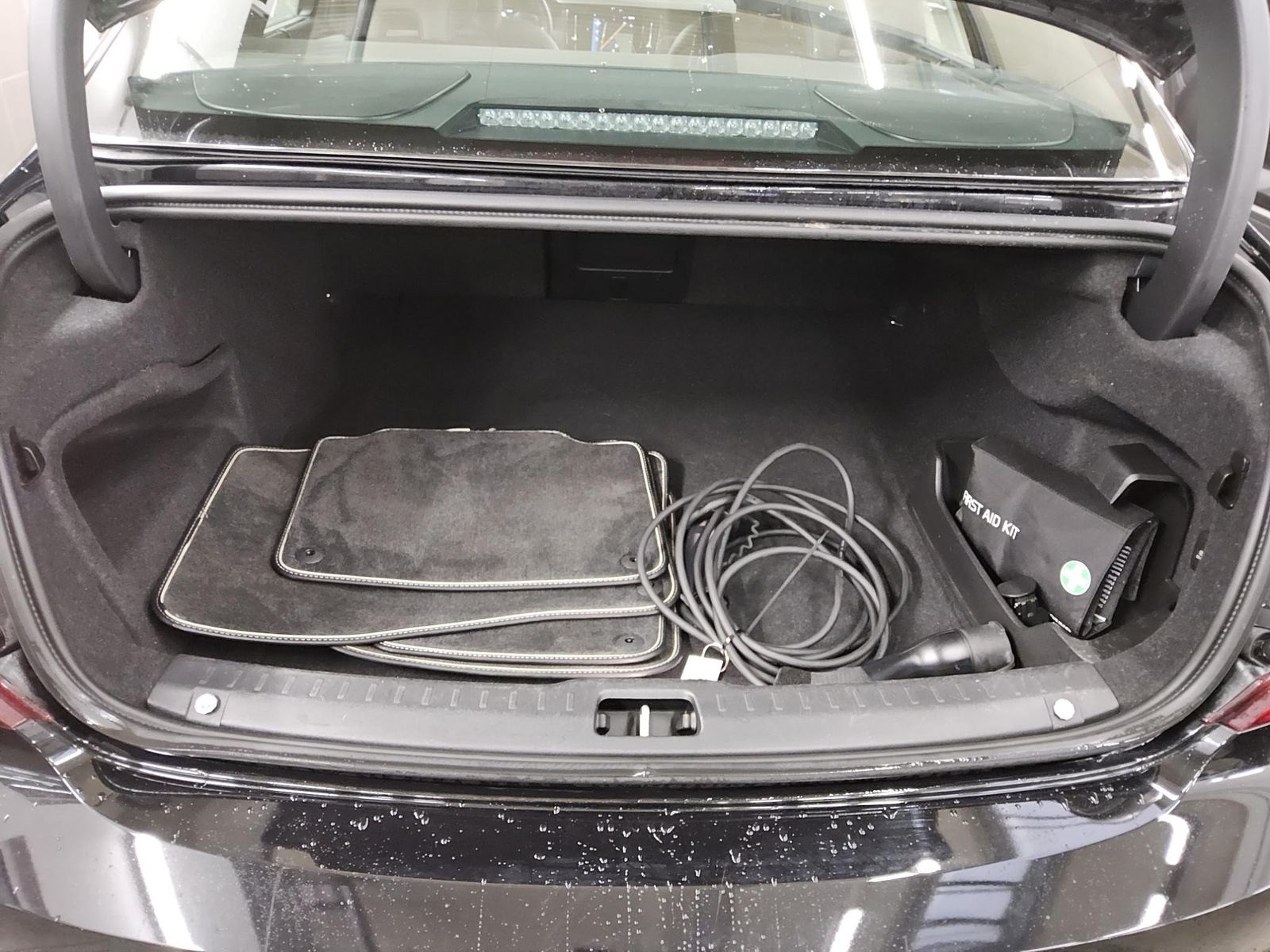 Volvo S90 T8 AWD Hybrid R-Design Navi LED HuD H-K 360°