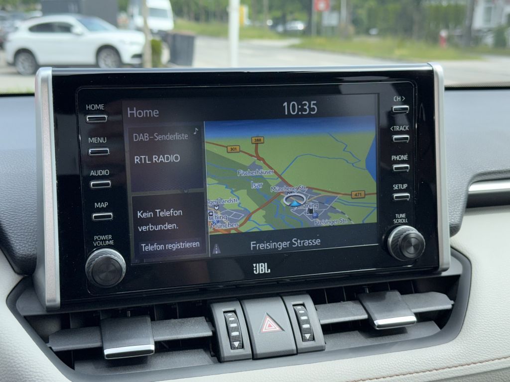 Toyota RAV4 Hybrid 4x4 Lounge - Samsaru's Car Outlet