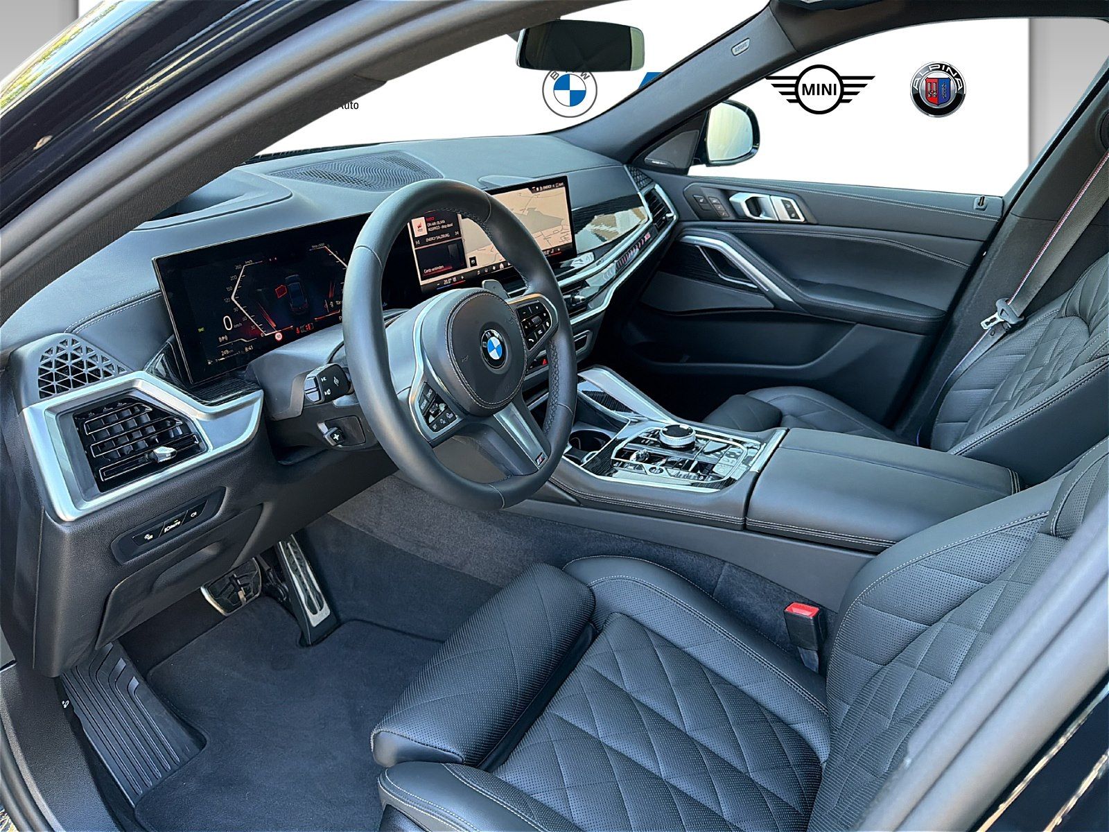 BMW X6 xDrive40d M Sport 22" ACC Pano AHK Standhzg M