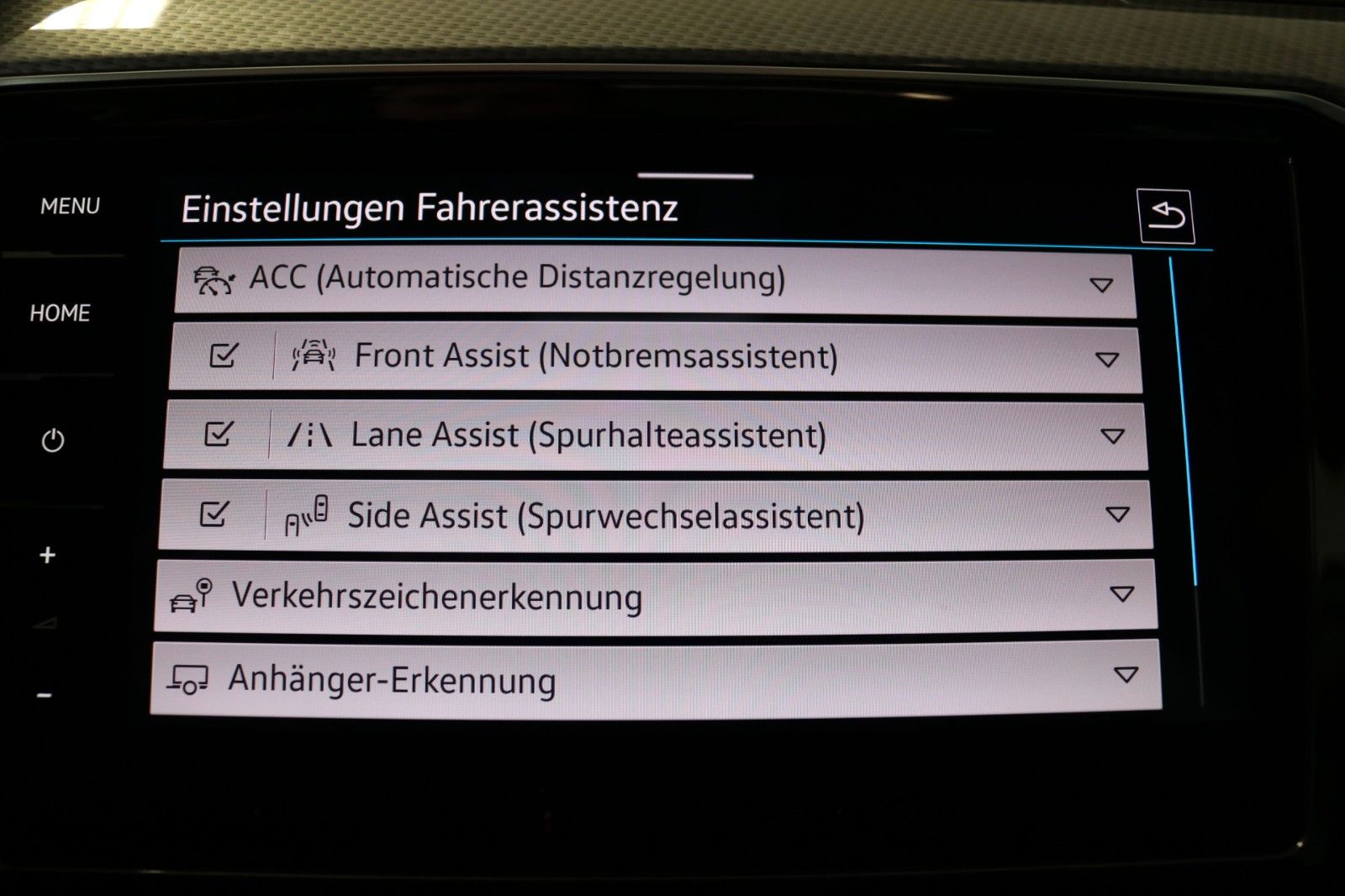 Volkswagen Passat Alltrack 4M AHK Pano STHZ Memory Matrix