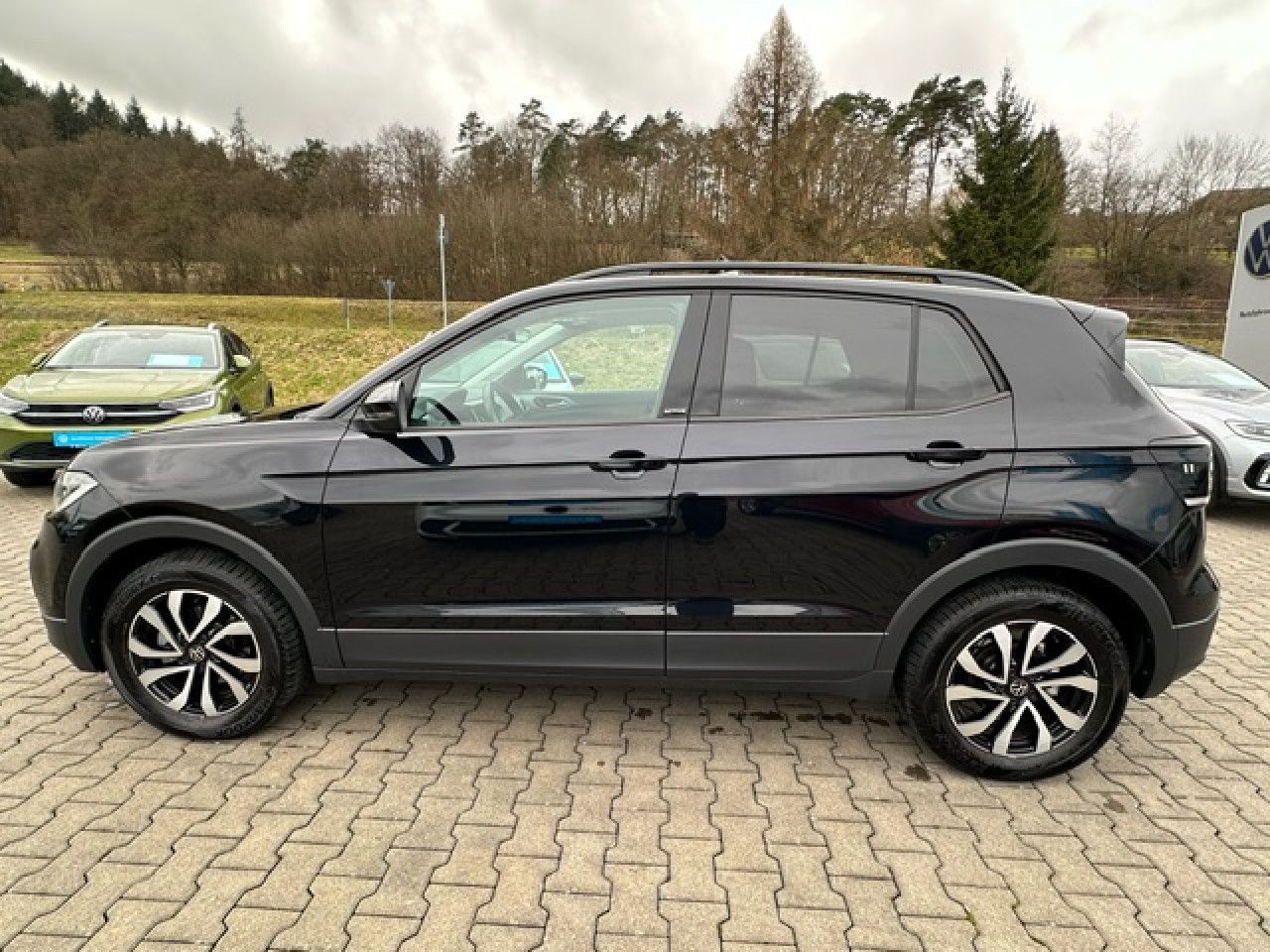 Volkswagen T-Cross Active 1.5 TSI DSG - Samsaru's Car Outlet
