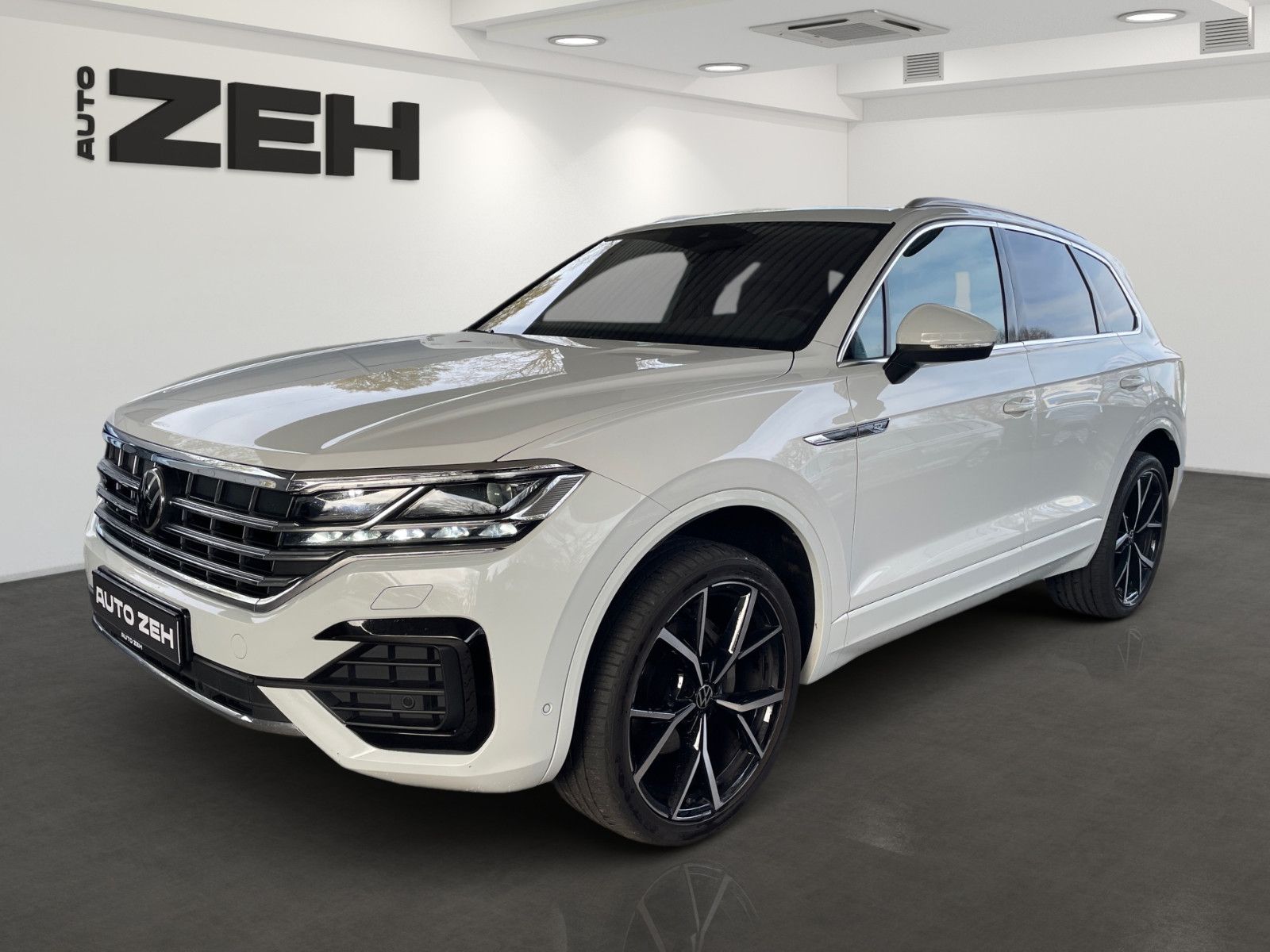 Volkswagen Touareg+R-Line+IQ.Light+Standh+Dynaudio+Innovis+