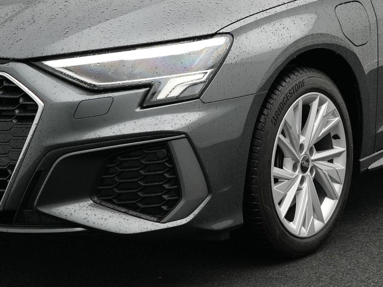 Audi A3 Sportback S line 40 TFSIe *PANO*LED*NAV*8fach