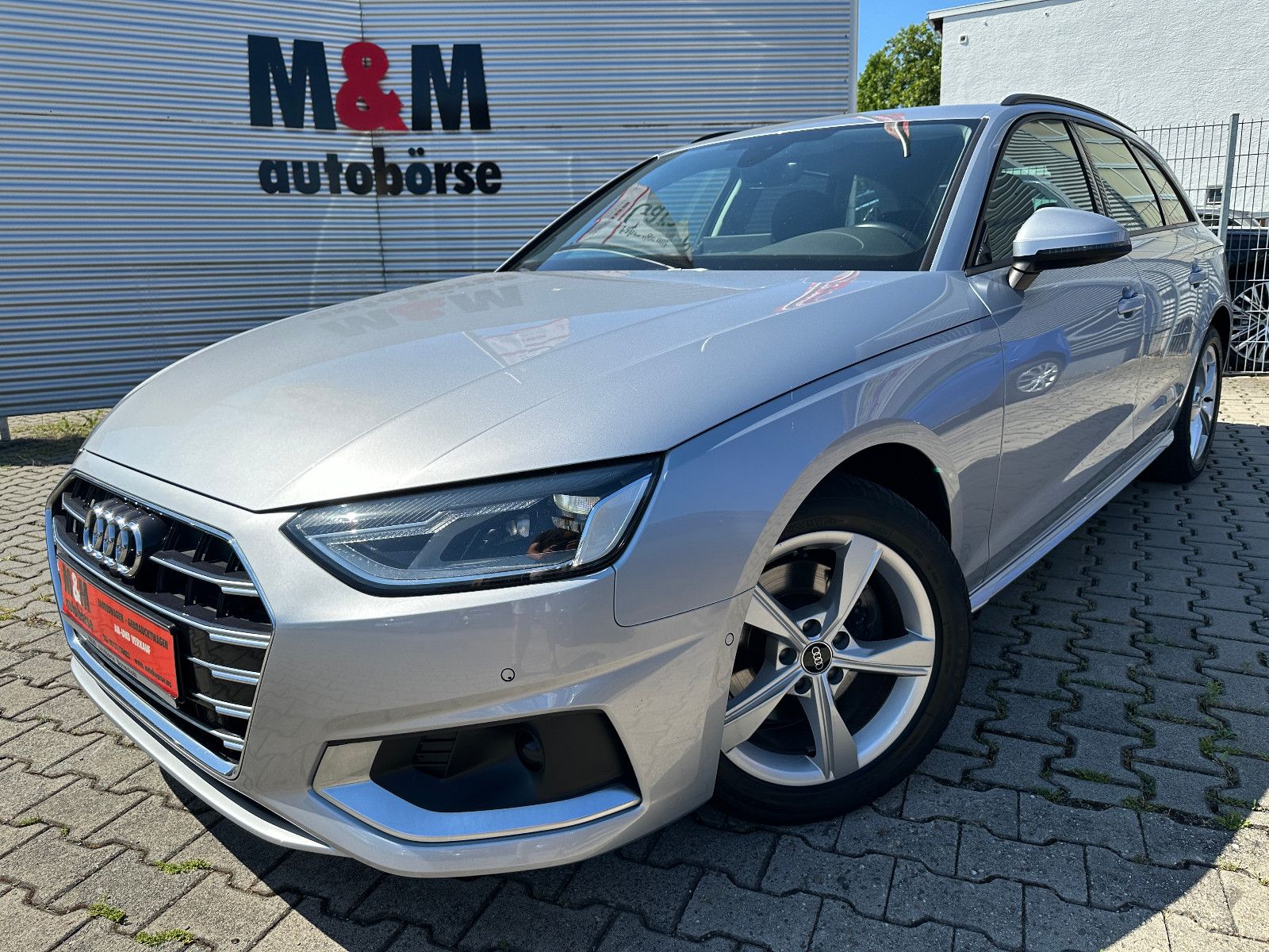 Audi A4 Av. 35TDI advanced - Samsaru's Car Outlet