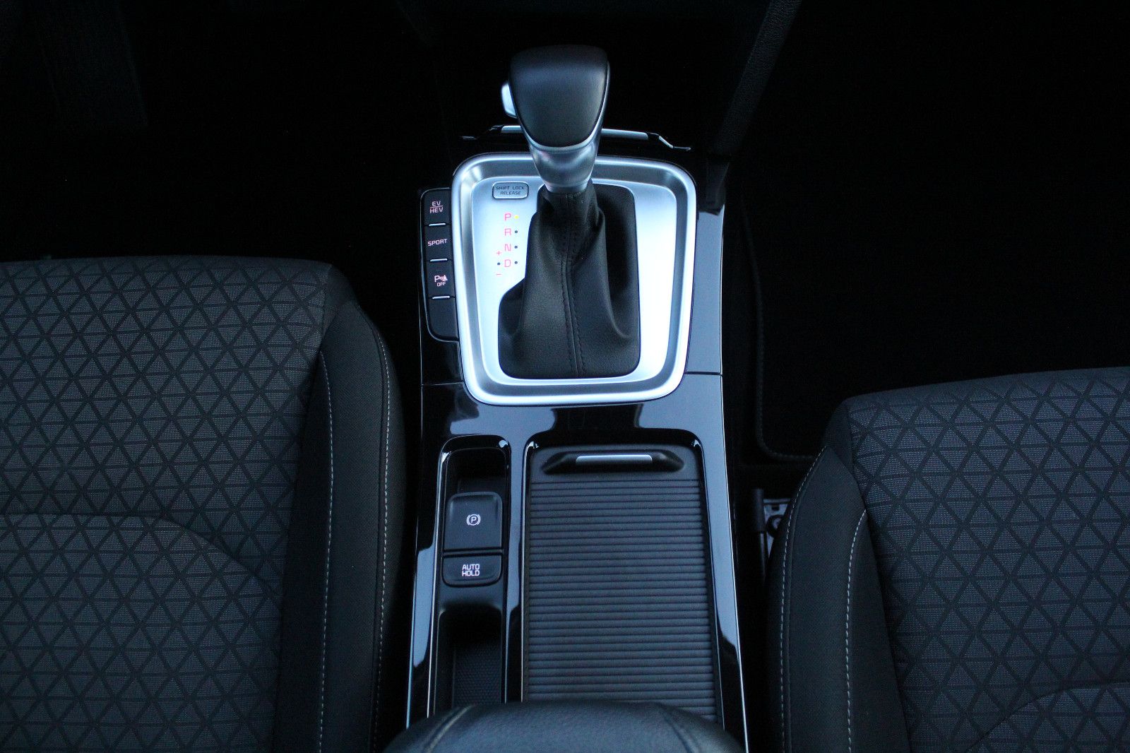 Kia Ceed Sportswagon Plug-in Hybrid Vision - Samsaru's Car Outlet