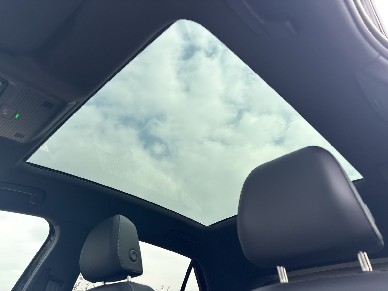 Volkswagen ID.3 Pro Wärmepumpe/CarPlay/Kamera/Matrix/Pano