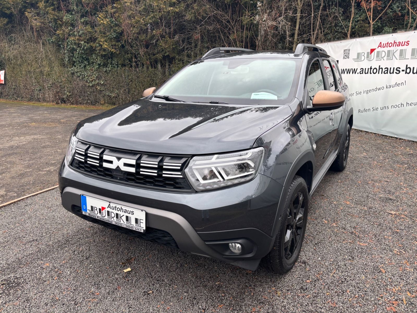 Dacia DUSTER - Samsaru's Car Outlet