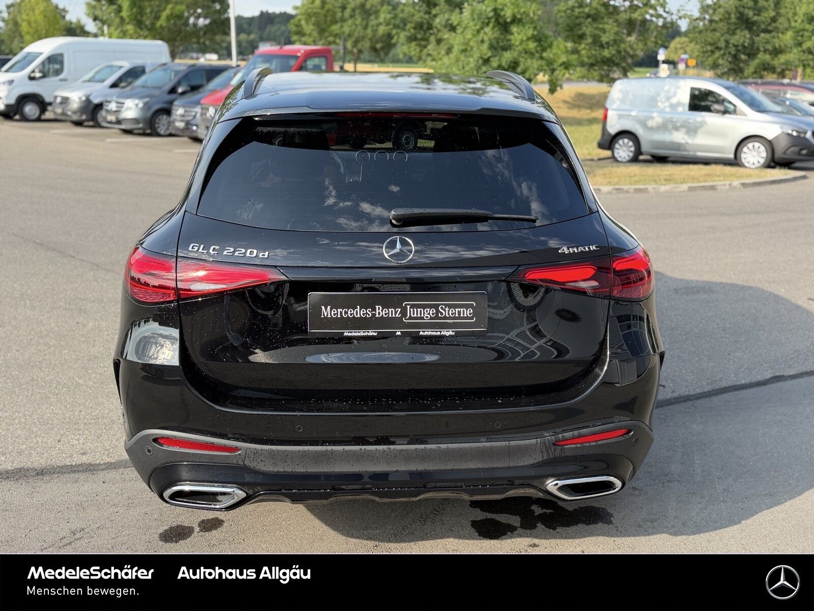 Mercedes-Benz GLC 220 d 4M AMG Night 20' Standheizung Dist AHK