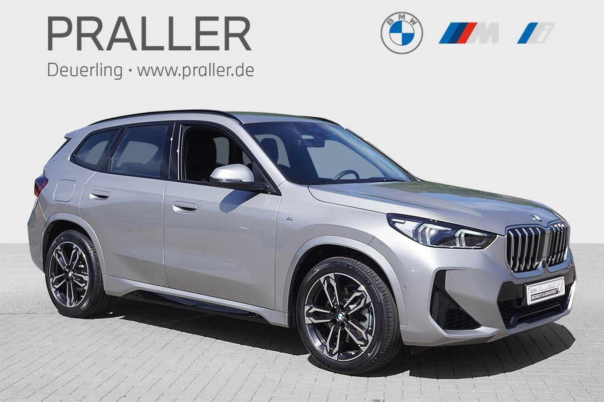 BMW X1 xDrive23i M Sport HeadUp AHK eSitze 360Kamera