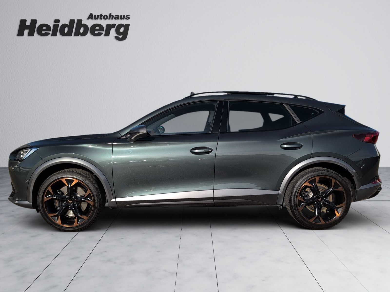 Cupra Formentor 2.0 TSI VZ AHK PANO LEDER CUP COPPER