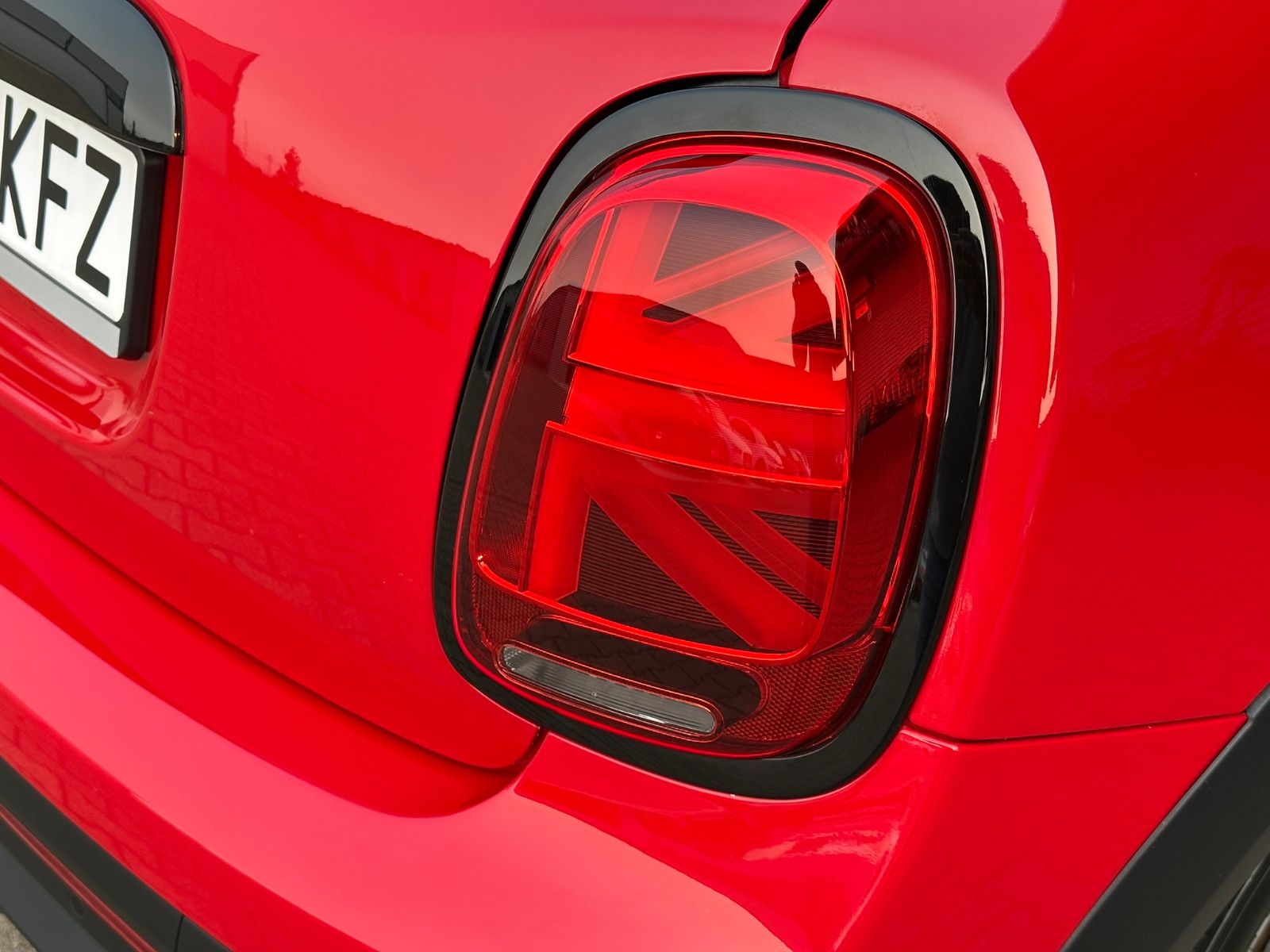 MINI Cooper 1.5T - Samsaru's Car Outlet