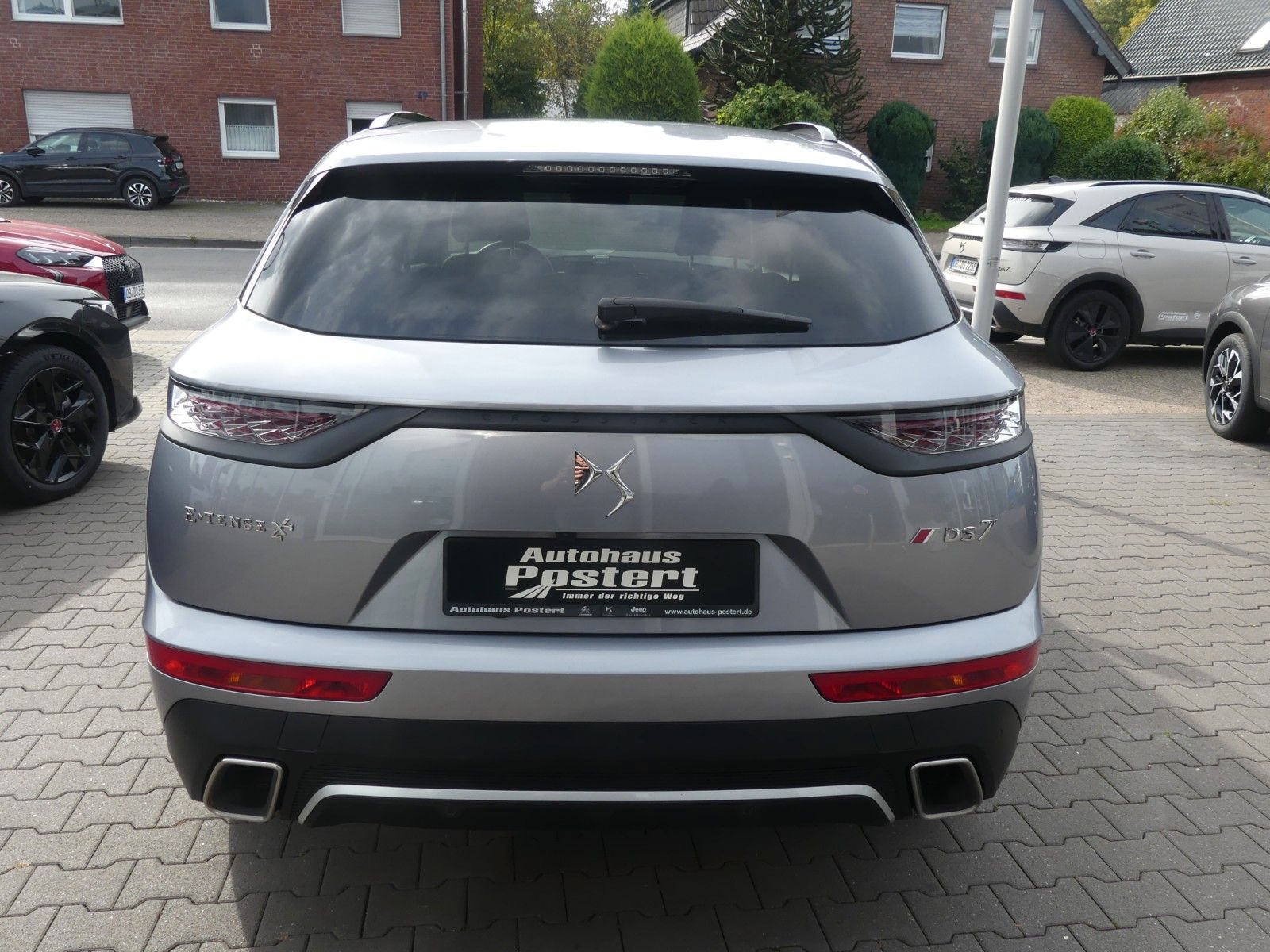 DS Automobiles DS7 E-Tense Performanceline+ 4x4 300PS
