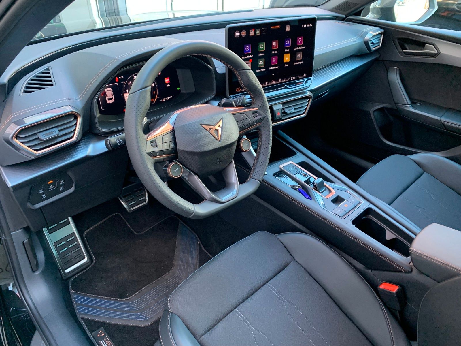 Cupra Leon 1.5 eTSI DSG ST - Samsaru's Car Outlet