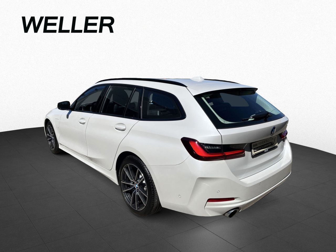 BMW 330e Touring HUD H/K DAB SHZ PA+ St+GO adLED 18"