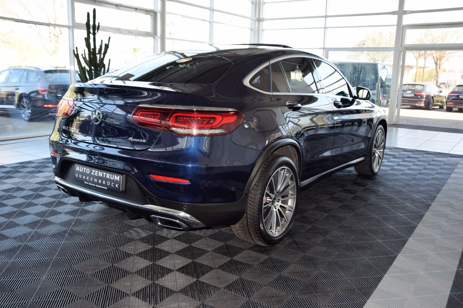 Mercedes-Benz GLC 220d Coupe 4M AMG - Samsaru's Car Outlet