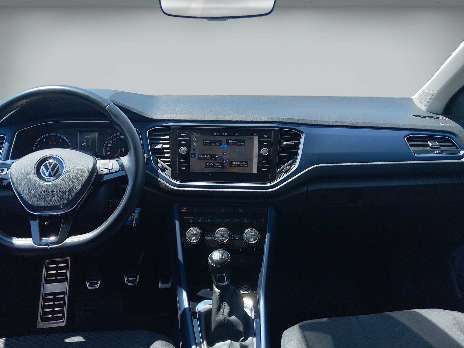 Volkswagen T-ROC United 1.0 TSI - Samsaru's Car Outlet
