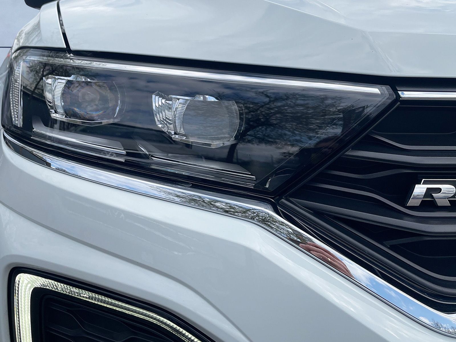 Volkswagen T-ROC R-Line 2.0 TSI 4Motion - Samsaru's Car Outlet
