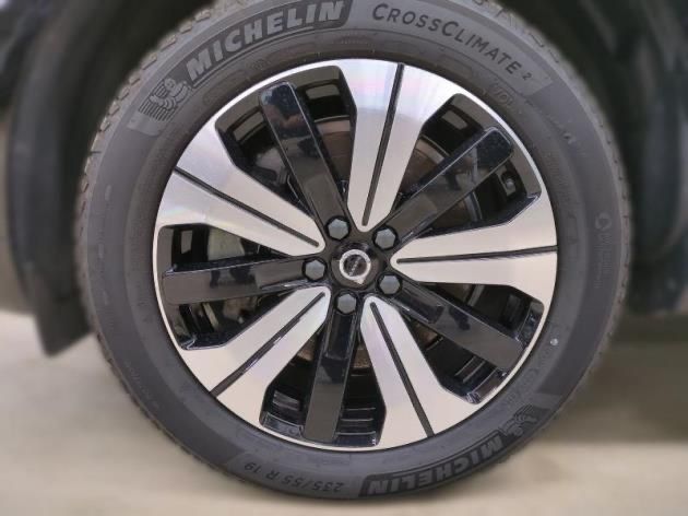 Volvo XC60 Plus Bright Plug-In Hybrid AWD*AHK*MATRIX