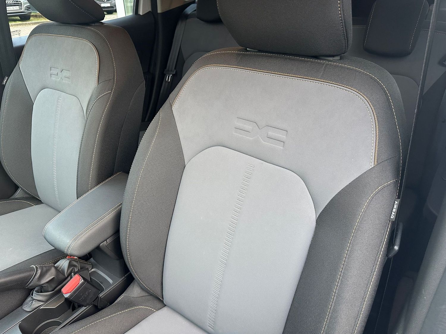 Dacia Duster Extreme - Samsaru's Car Outlet
