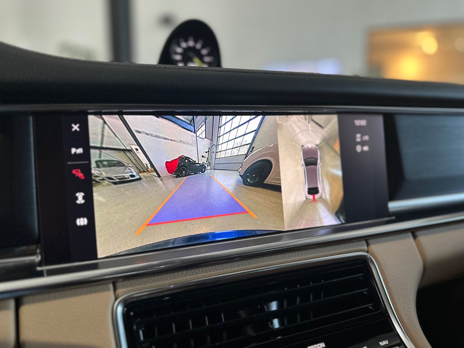Porsche Panamera Sport Turismo 4 E-Hybrid Plat. Edition