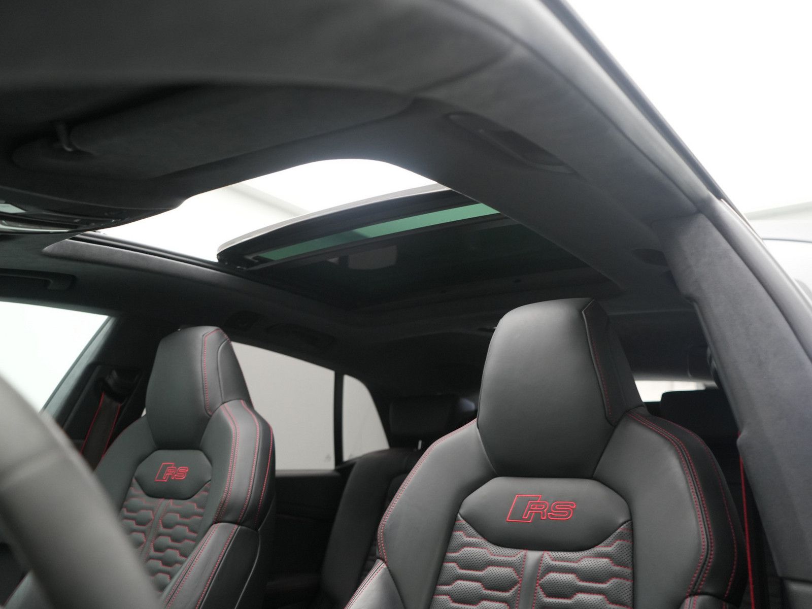 Audi RS Q8 305KMH MATRIX HUD B&O NACHTSICHT LEDER ACC